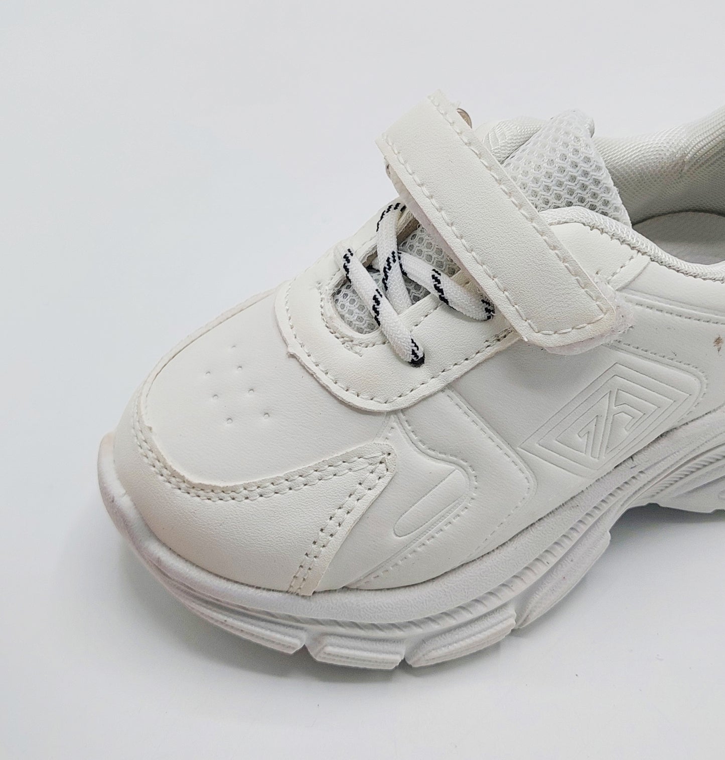 Premium Quality Soft Sole Black & White Sneakers for Kids - A28 (White)
