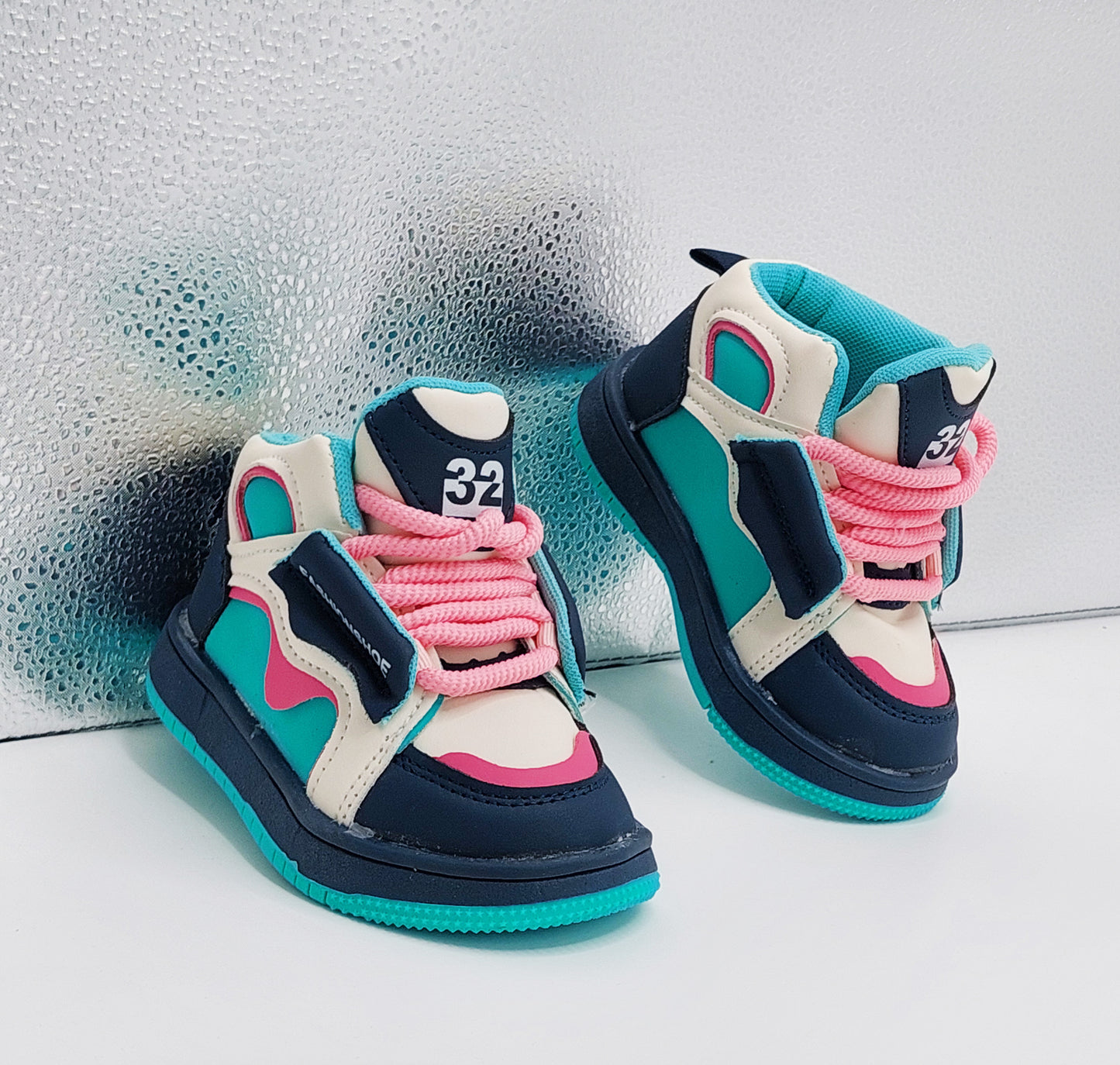 New Trendy Look Sneakers for Cool Kids - YP3