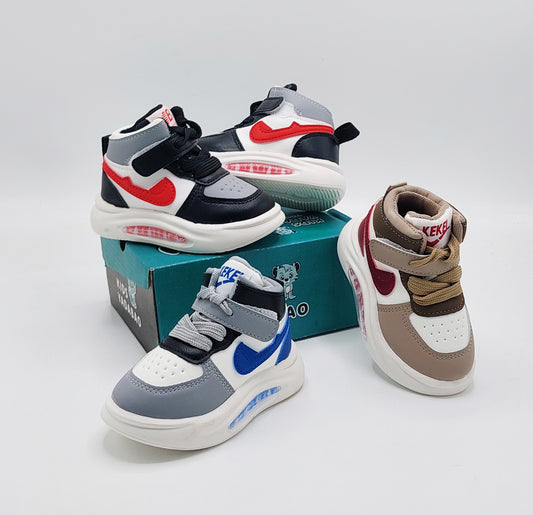 New Trendy Look Soft Sole Sneakers for Kids - AA6