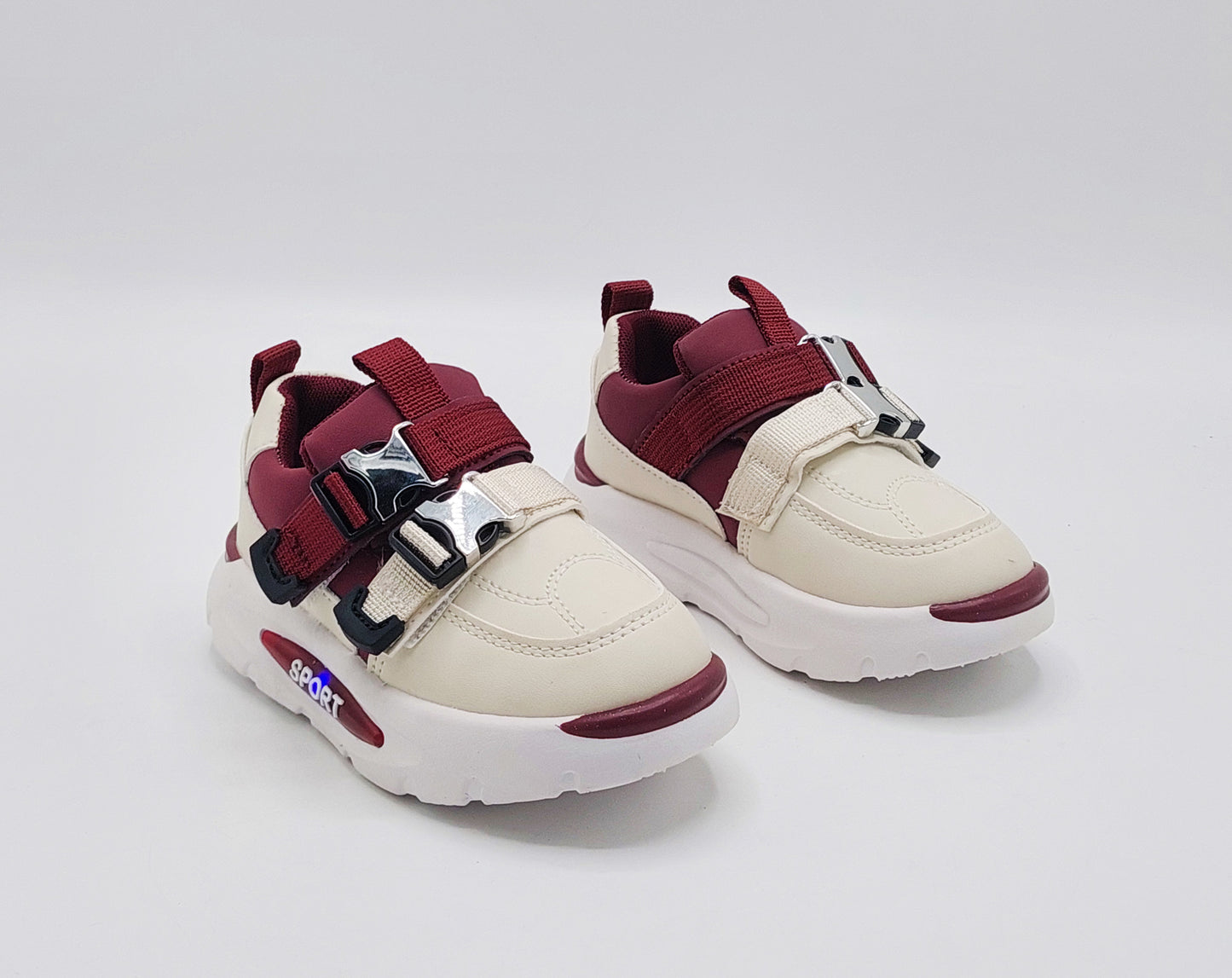 Lights in Sole Trendy Look Sneakers for Kids - LIO11(Mahroon)