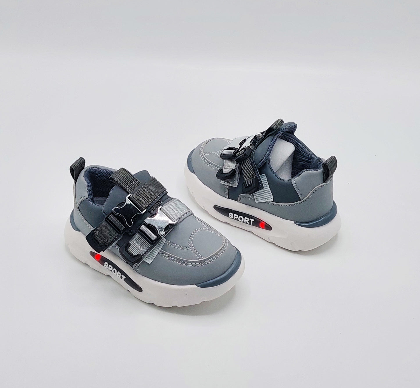 Lights in Sole Trendy Look Sneakers for Kids - LIO11(Gray)