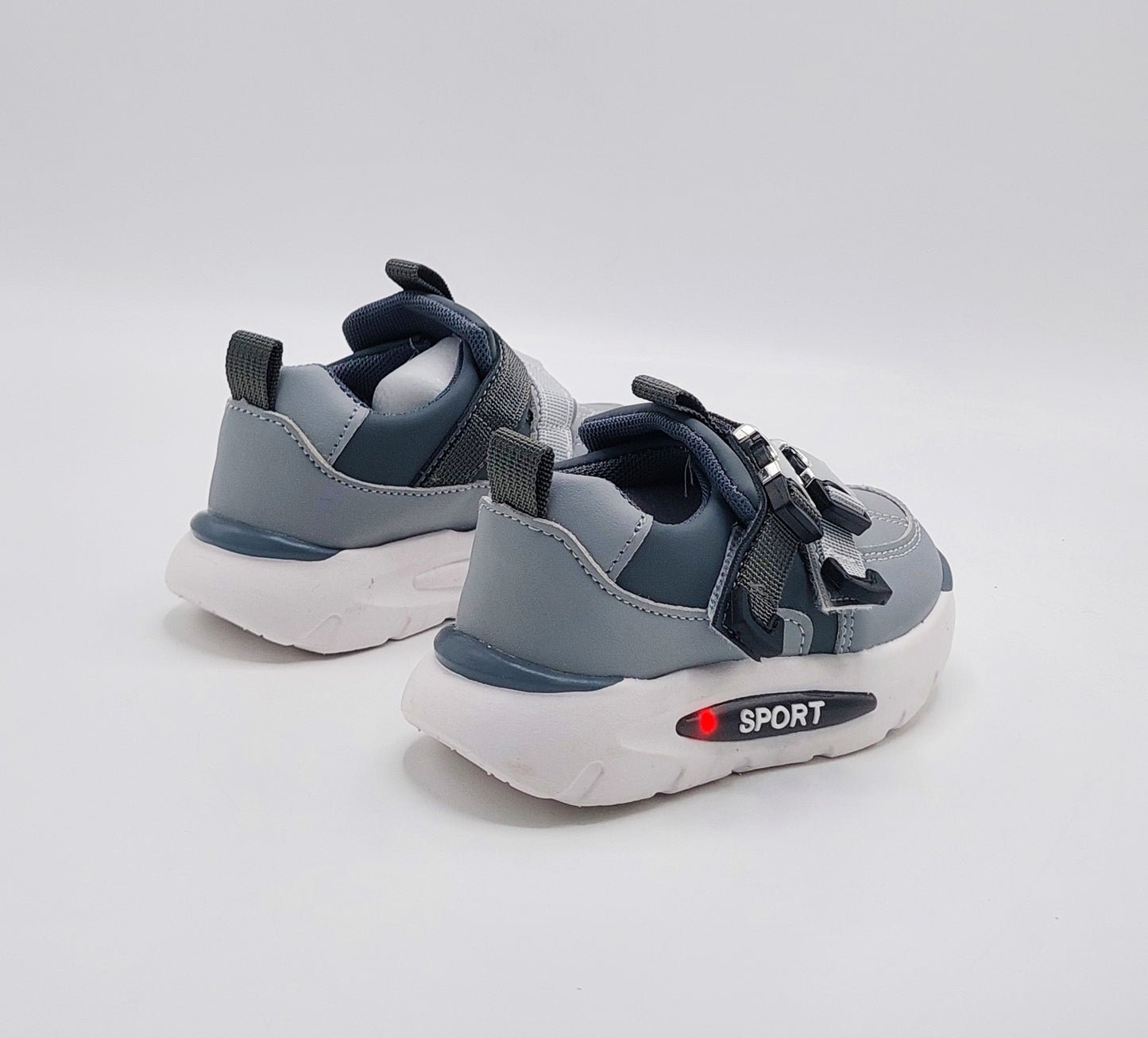 Lights in Sole Trendy Look Sneakers for Kids - LIO11(Gray)
