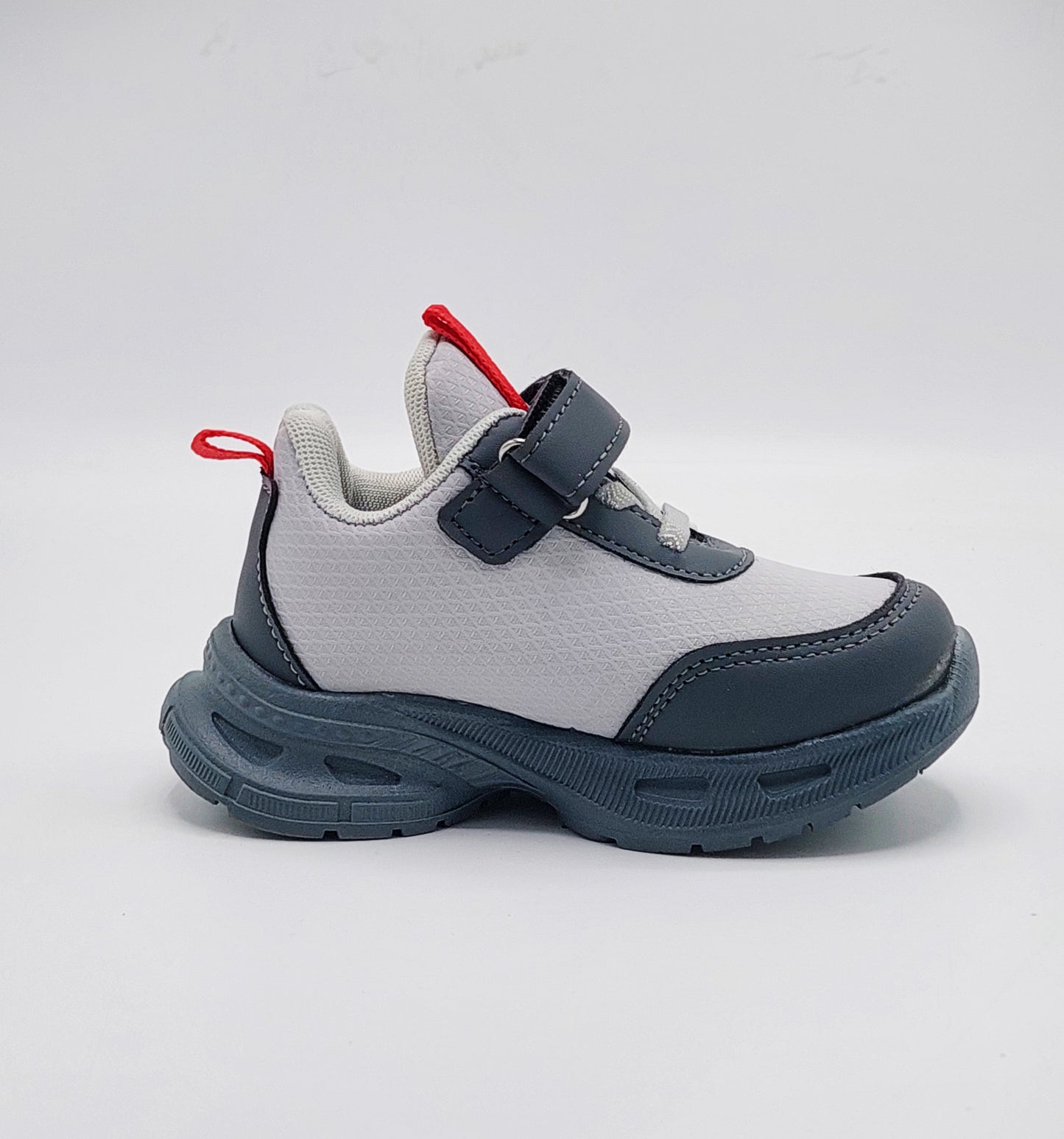 Imported Quality Trendy Look Comfortable Sneakers For Kid's - Y-666