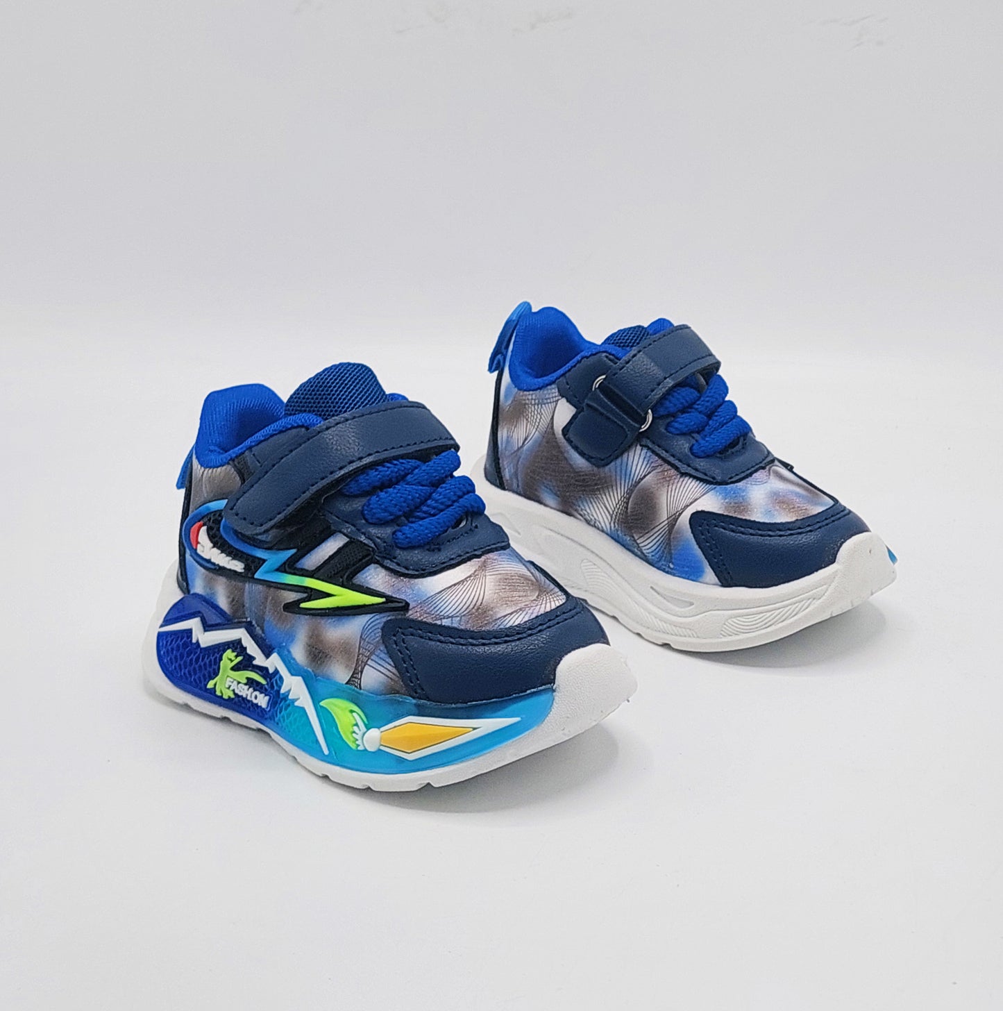 Lights In Sole Trendy Look Premium Quality Sneakers For Boys And Girls - YD5 (Blue)