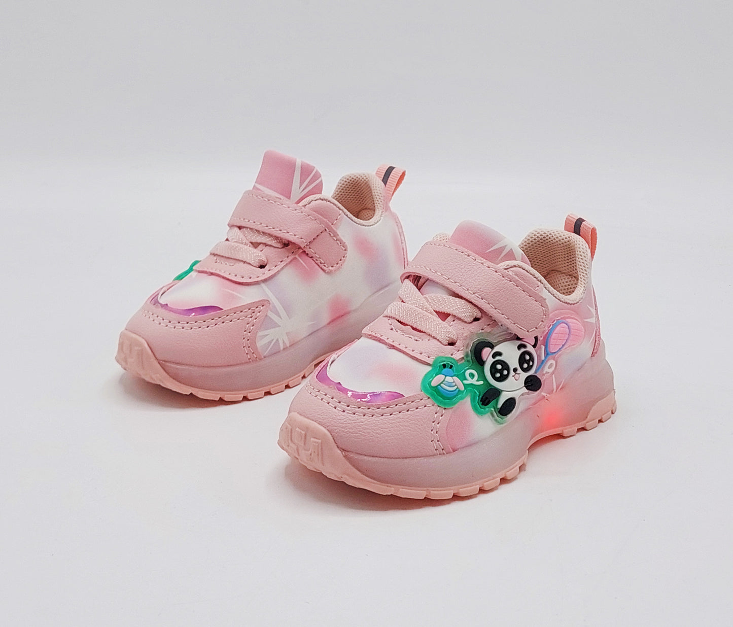 Light In Sole Trendy Look Cute Design Sneakers For  Little Kid's - 812