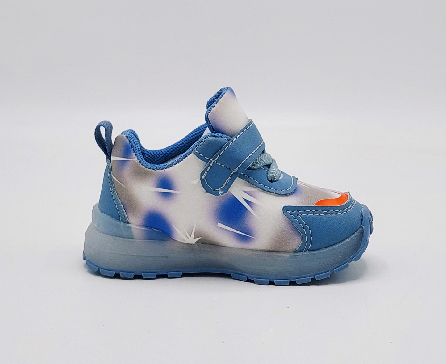 Light In Sole Trendy Look Cute Design Sneakers For  Little Kid's - 812