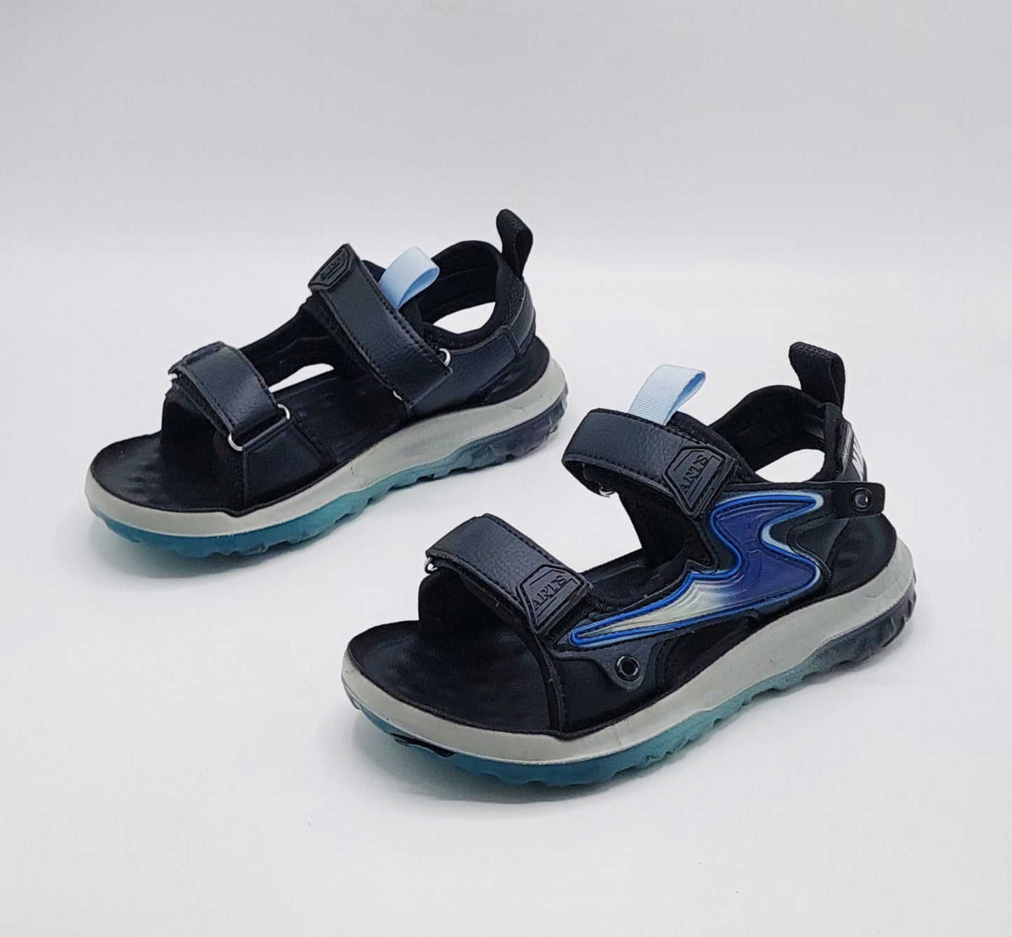 Soft Sole Trendy Look New Design Sandals For Kid's - 88102