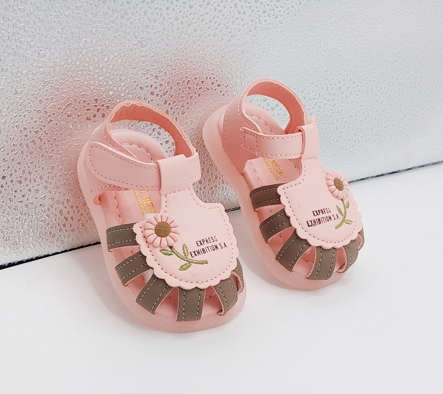 Lights in Sole Soft Sandals for Kids - ALO2703
