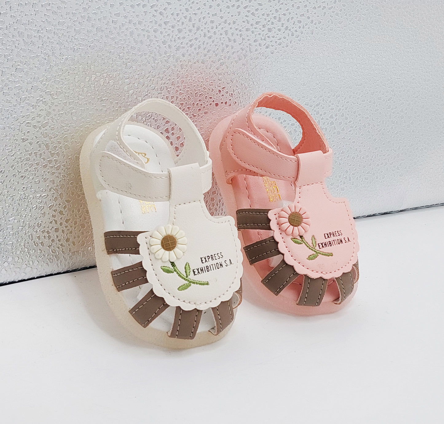 Lights in Sole Soft Sandals for Kids - ALO2703
