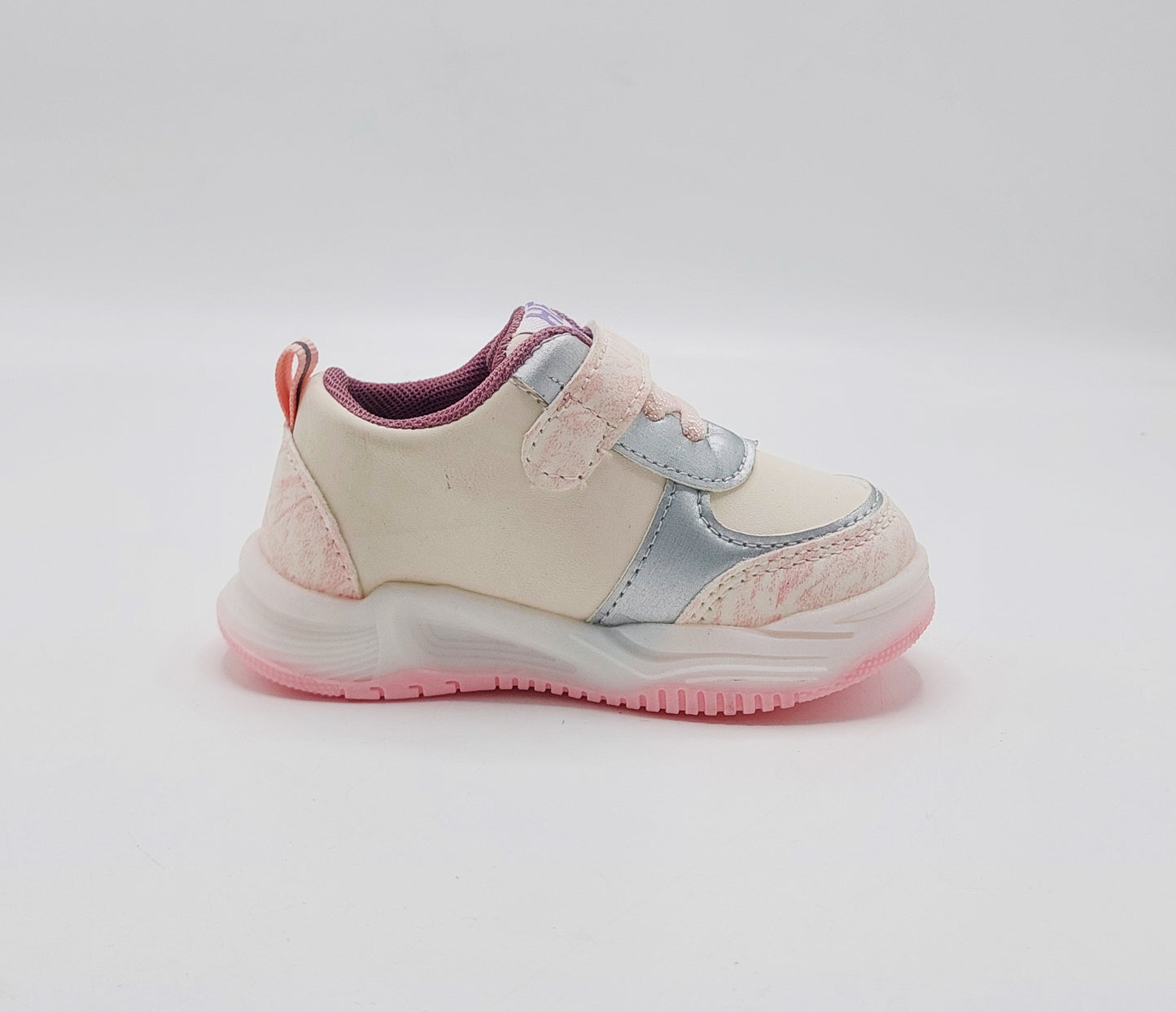Trendy Looking LED Sole Sneakers For Kids - M14