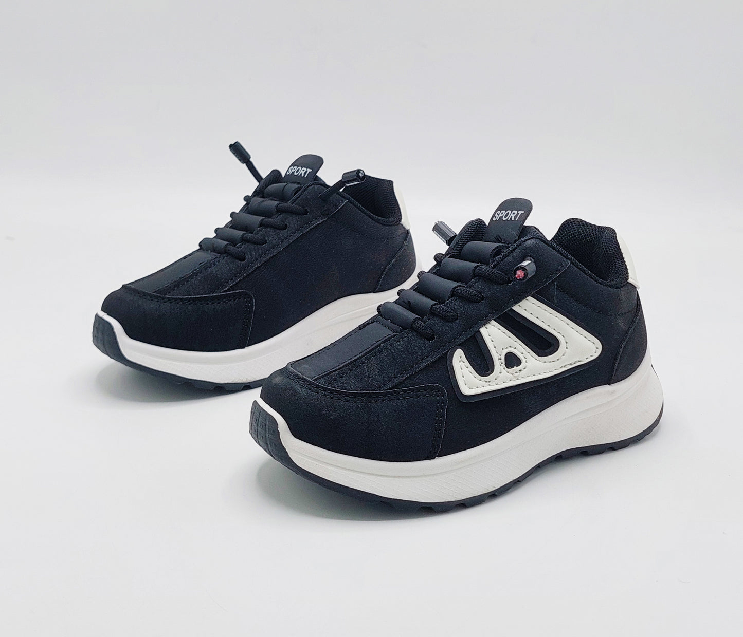 Premium Quality Sneakers For Boys - 812 (Black)