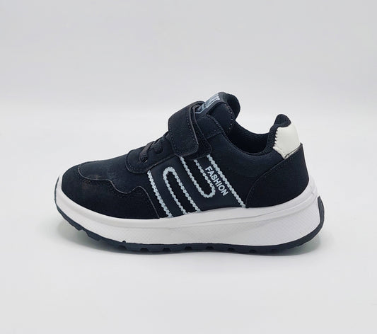 Premium Quality Sneakers For Boys - 811 (Black)