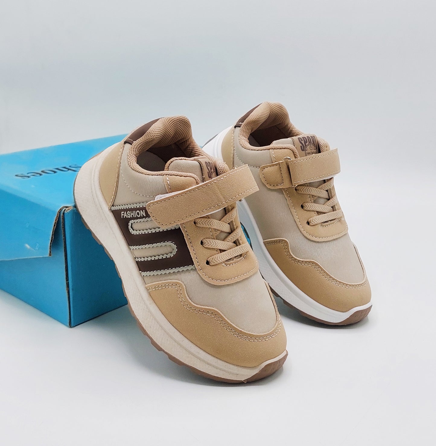 Premium Quality Sneakers For Boys - 811 (Beige)