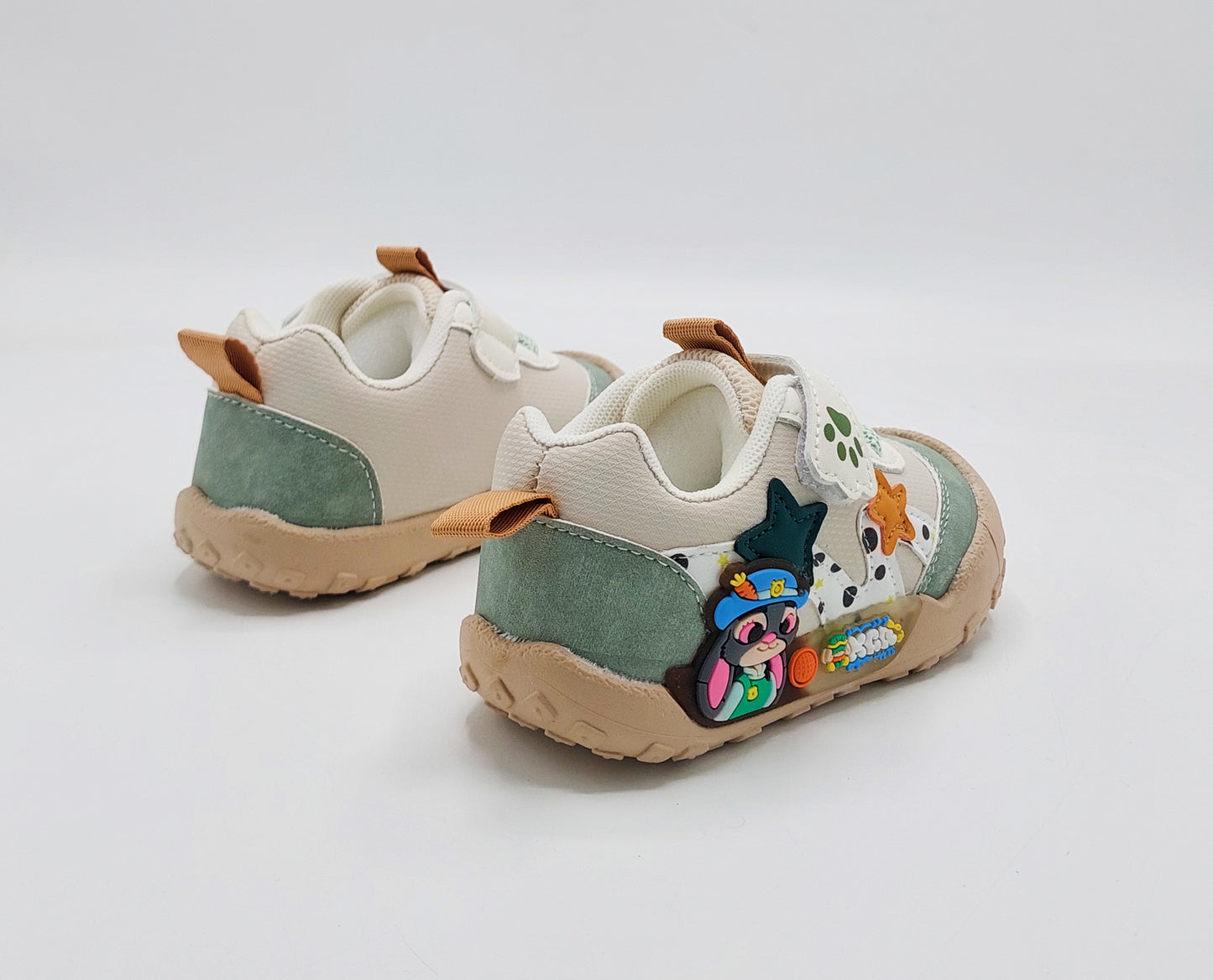 Lights in Sole New Trendy Style Sneakers for Kids - BG01 (Beige)