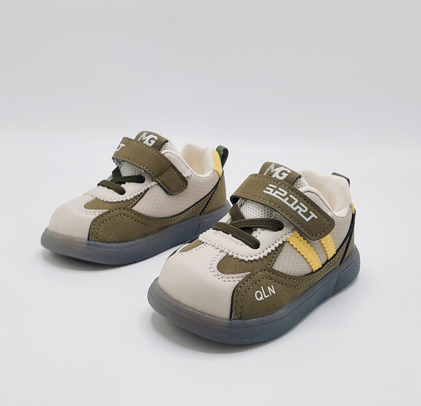Light in Sole Soft Sole Shoes For Kids - BT751 (Green)