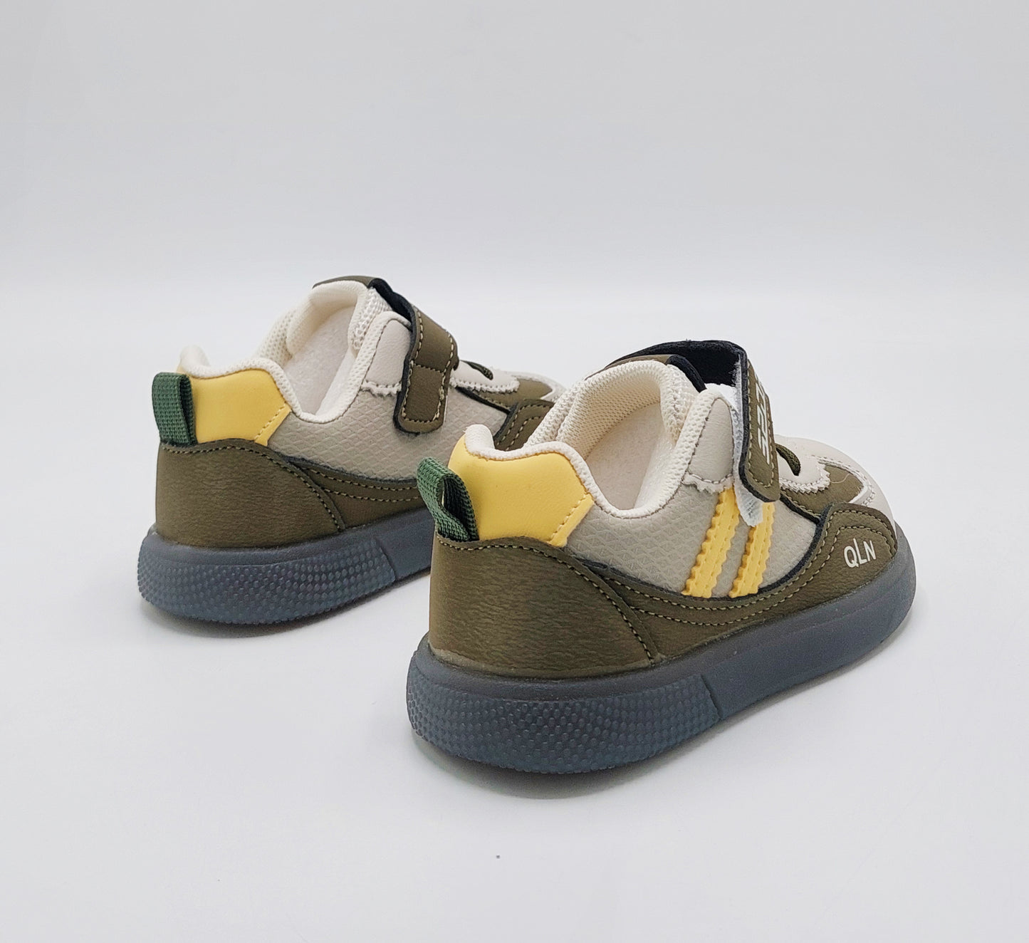 Light in Sole Soft Sole Shoes For Kids - BT751 (Green)