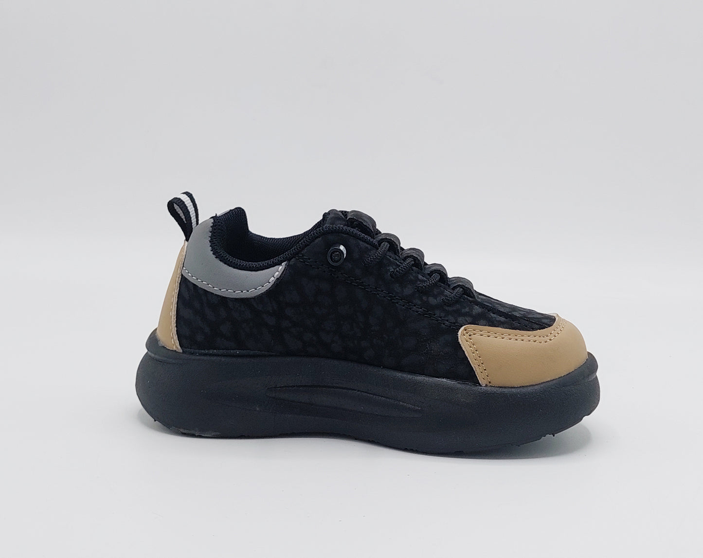 Lights in Sole New Trendy Design Sneakers for Kids - ABB512 (Black)