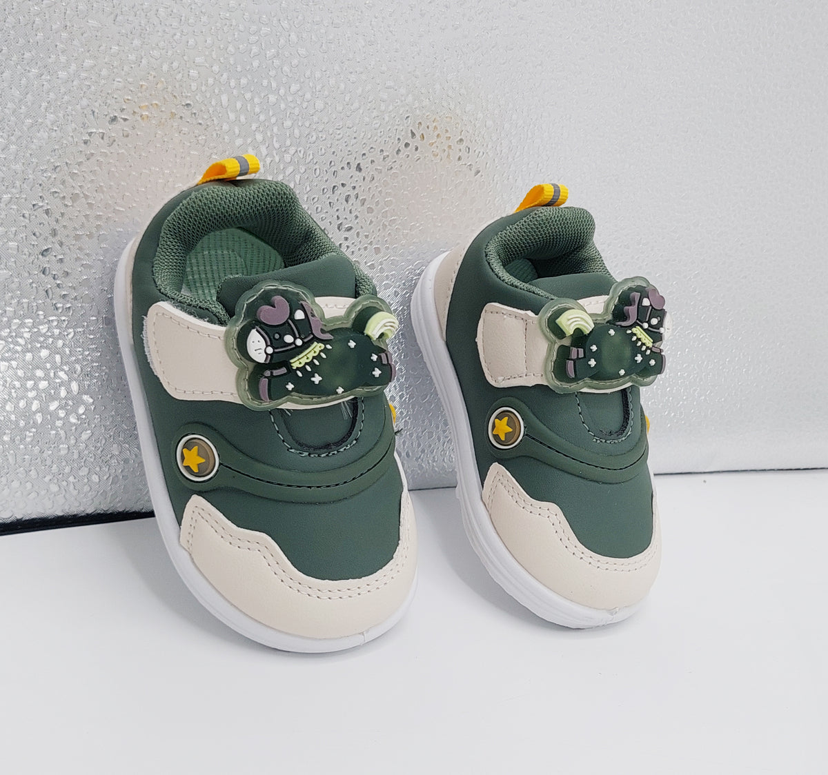 Touch Lights Soft Sole Shoes For Kids - BB1 (Green)
