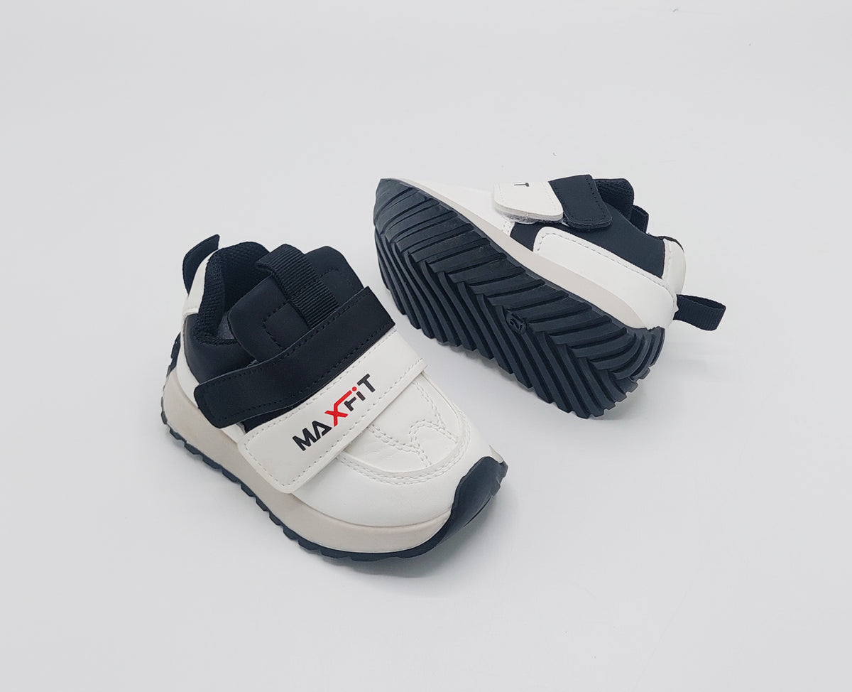 Trendy Looking Sneakers for Kids - CB90 (Black)