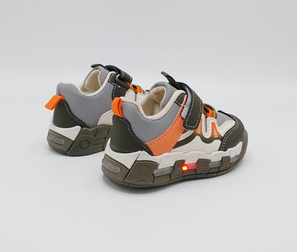 Lights In Sole Trendy Look Sneakers for Kids - BRV1 (Green)