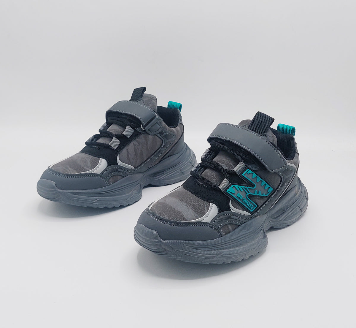 Premium Quality Trendy Look Sneakers for Kids - 92808 (Gray)