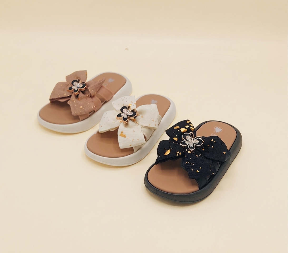 Trendy Looking Bow Slippers With Butterfly Buckle For Girls - BX13