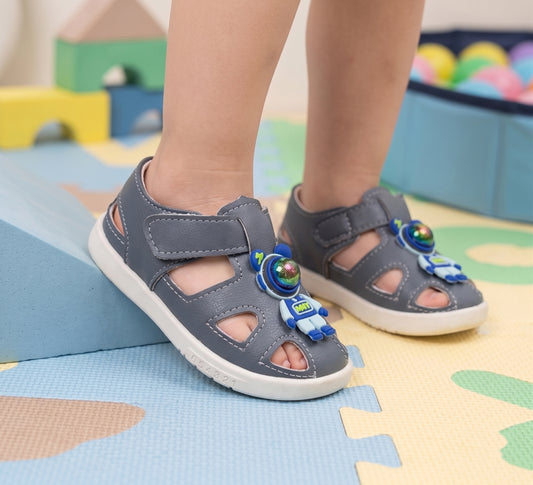 Infant's Cute Design Soft Sole Sandals - C15 (Gray)