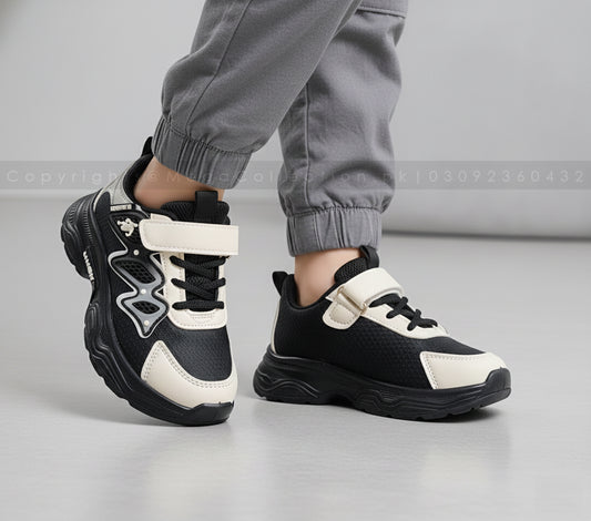 Premium quality Trendy Look Fashionable Sneakers for Kids - FLT-824