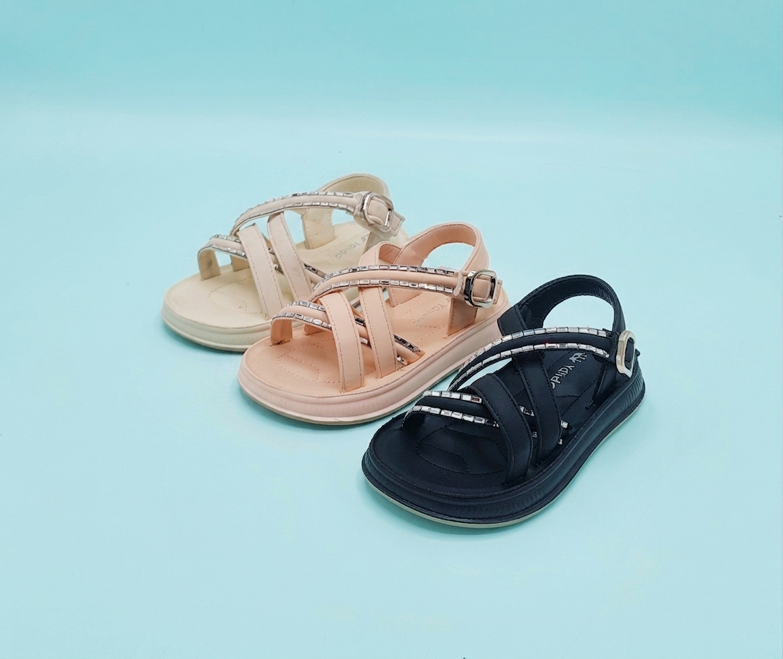 New Soft And Comfortable Sandals For Girls - YLD11