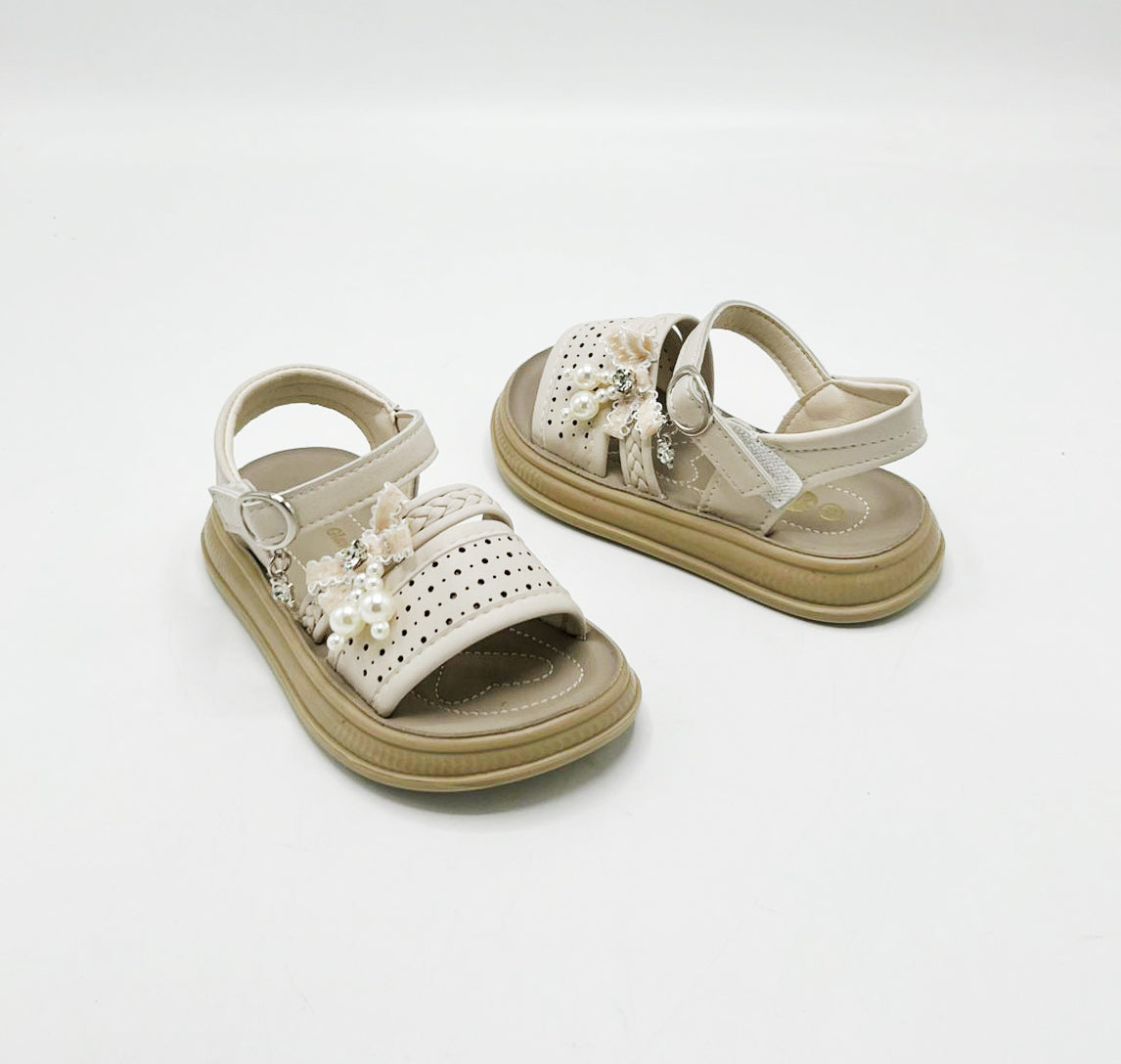 Trendy Looking Sandals for Girl - GMS02
